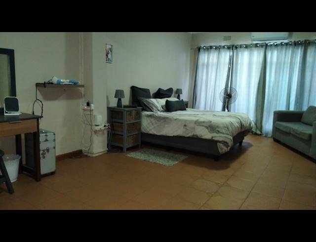 4 BEDROOM HOUSE FOR SALE IN PROTEA PARK